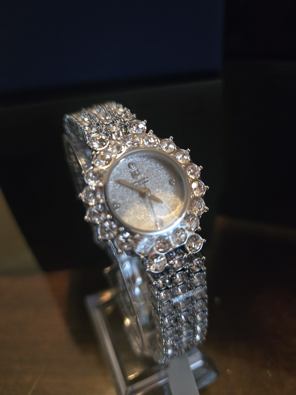MPW-0227 Montres Prestige X Invicta Silver Crystals Women's Watch 26mm